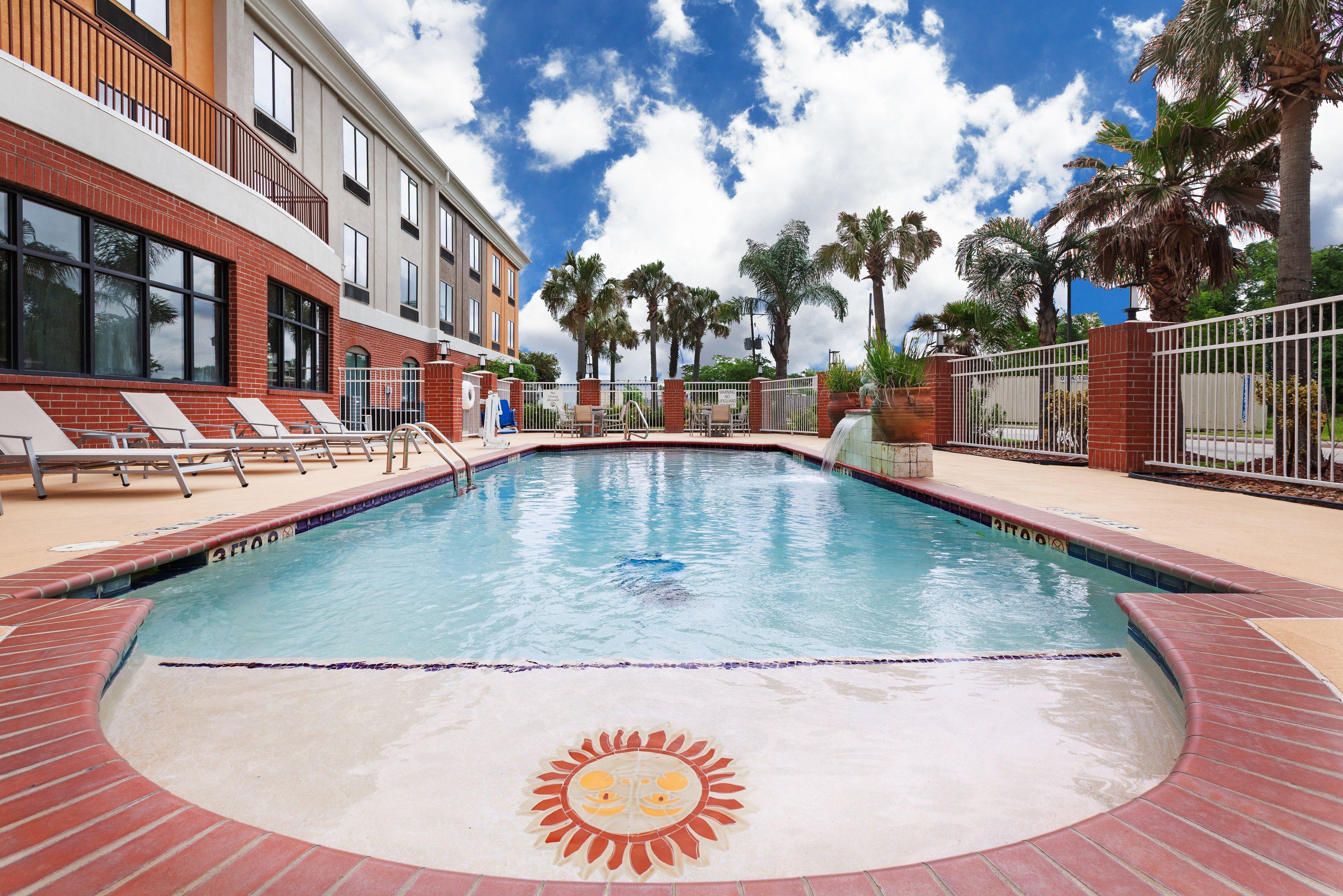 Holiday Inn Express Hotel And Suites Orange, An Ihg Hotel Ngoại thất bức ảnh